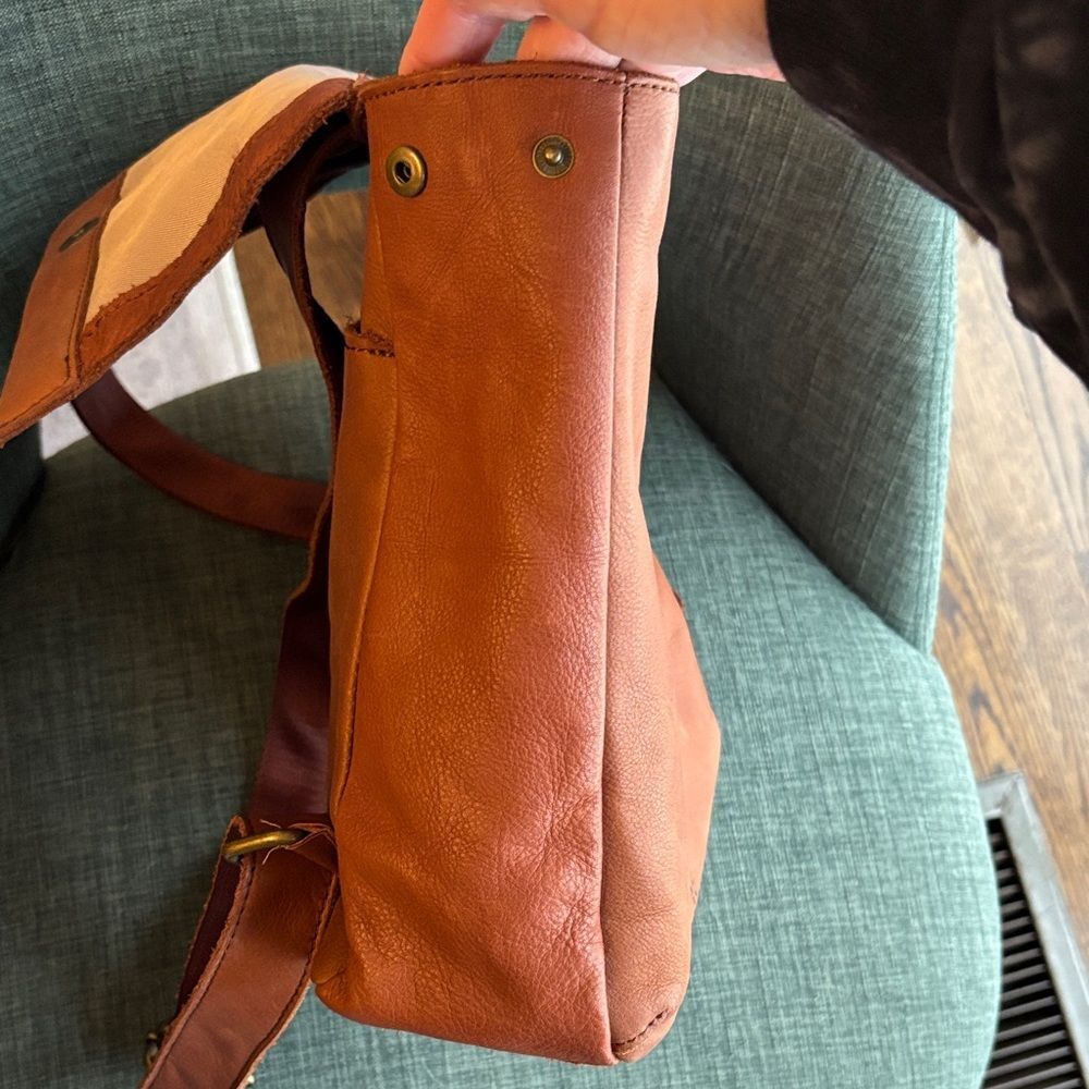 American Leather Co. brown Women backpack Bag purse neutral classic everyday GUC - Picture 16 of 16